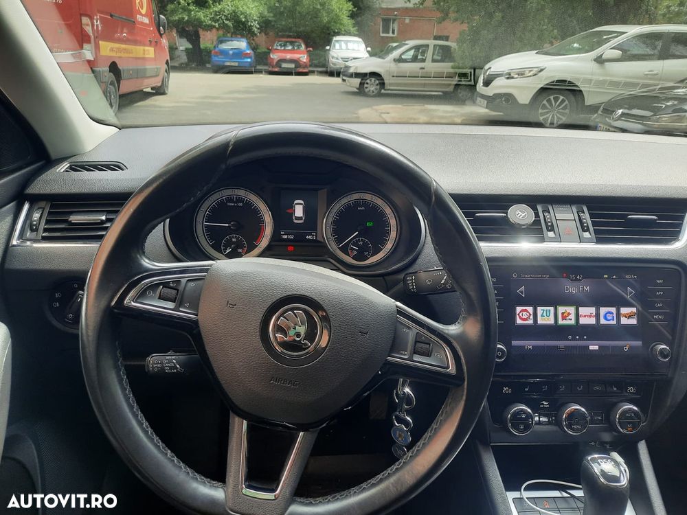 Skoda Octavia - 25