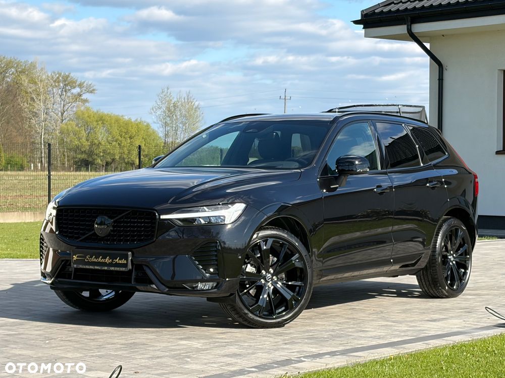 Volvo XC 60 B5 B AWD Plus Black Edition - 1
