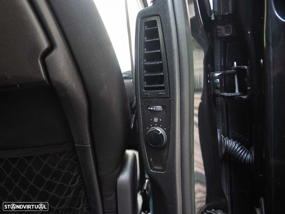 Citroën C4 Picasso 1.6 e-HDi Seduction - 28