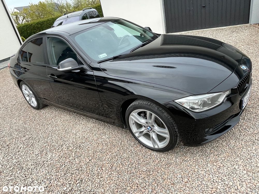 BMW Seria 3 316i - 1