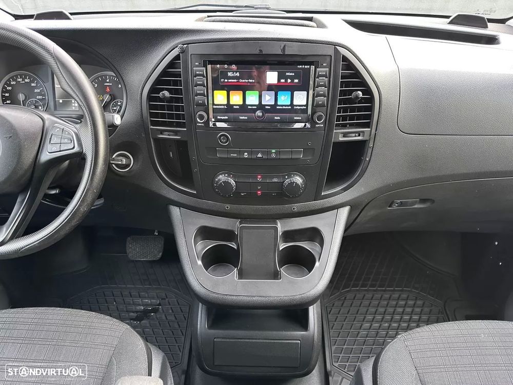 Mercedes-Benz Vito Tourer Longa Aut. PRO - 41