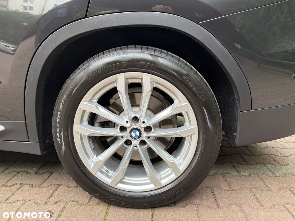 BMW X3 xDrive20d xLine - 14