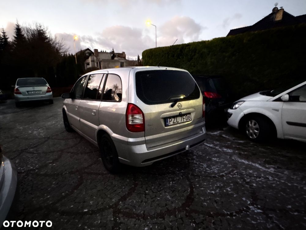 Opel Zafira 2.2 DTI Edition - 3