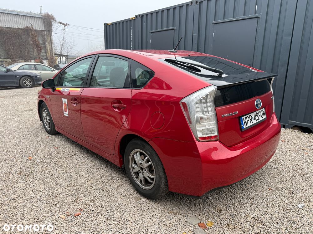 Toyota Prius - 7