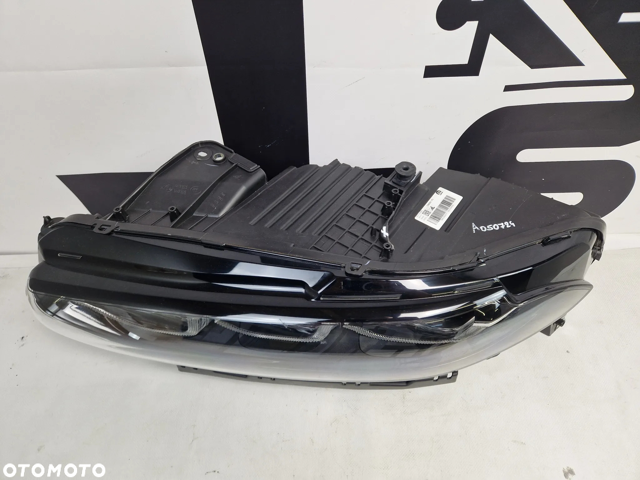 LAMPA REFLEKTOR LEWY LED MATRIX ALFA ROMEO TONALE - 2