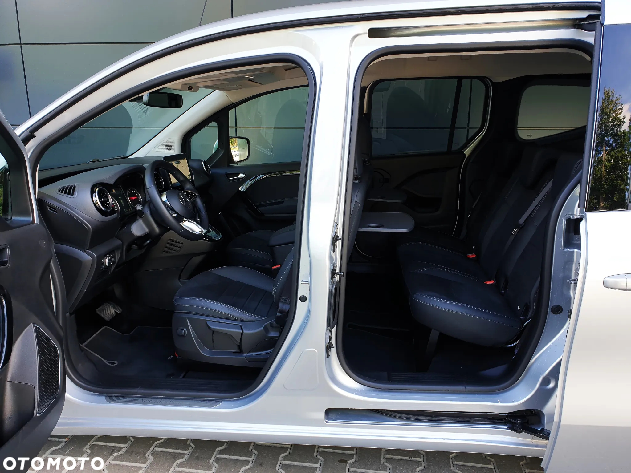 Mercedes-Benz Klasa T 180 d Style - 13