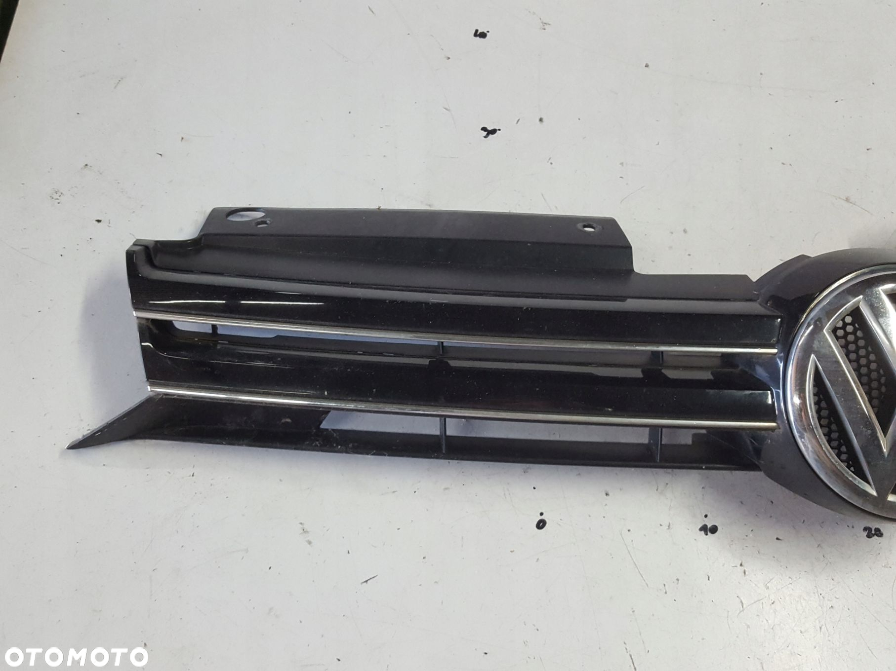 VW GOLF 6 VI 08-13r HB ATRAPA GRILL - 3