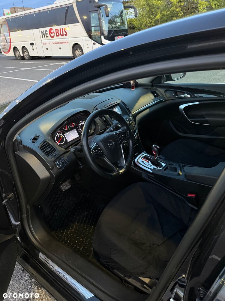 Opel Insignia - 8