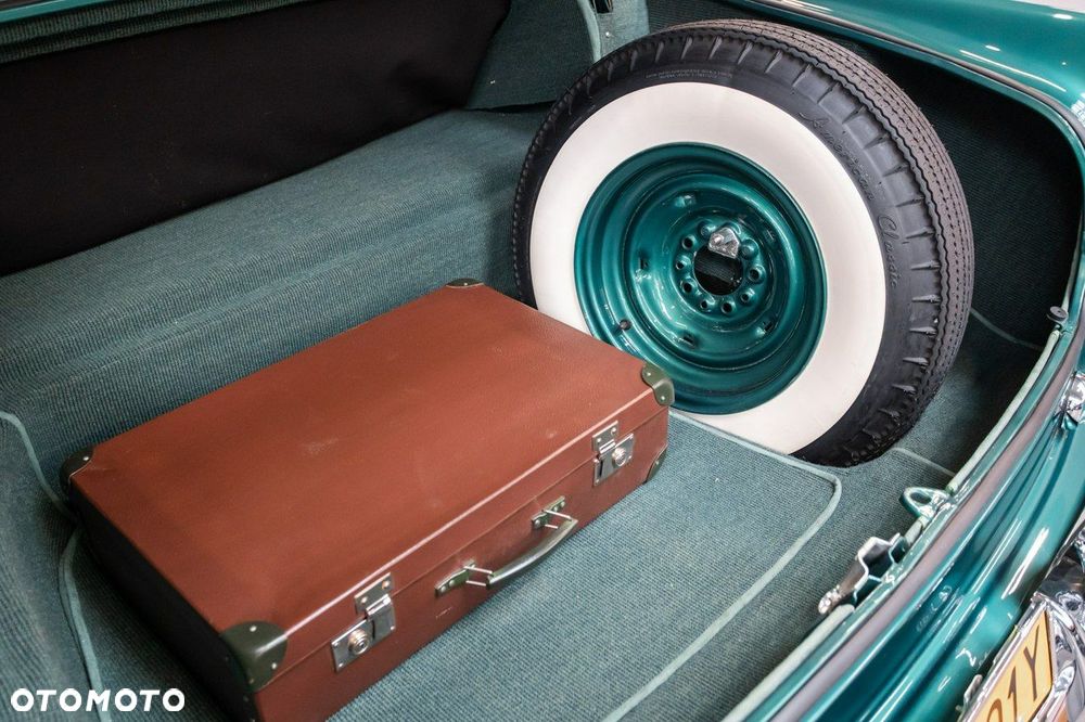 Buick Roadmaster - 38