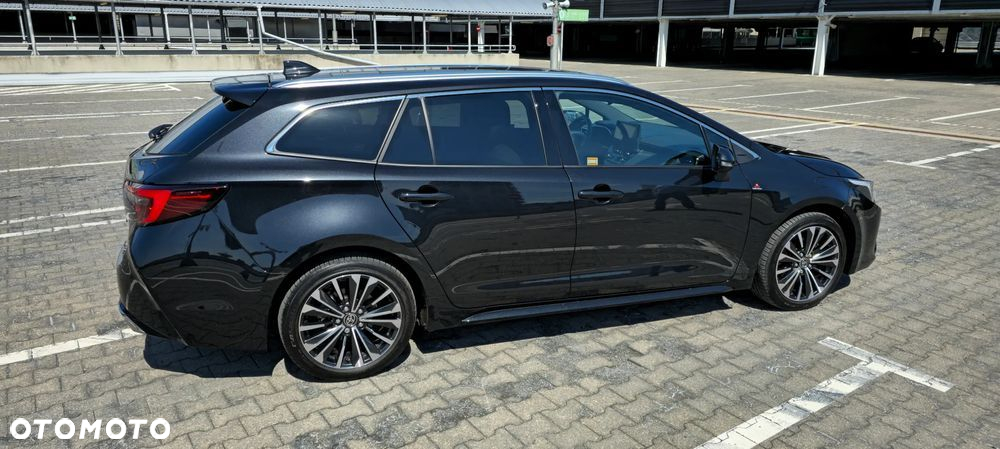 Toyota Corolla 1.8 Hybrid Style - 8