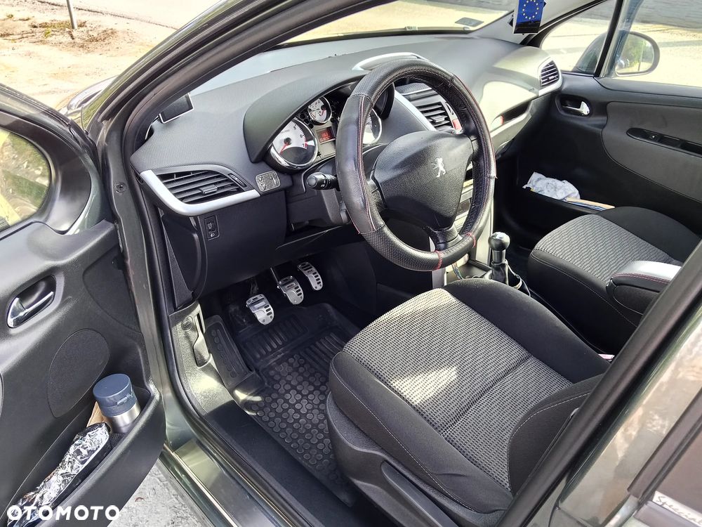 Peugeot 207 120 Premium - 9