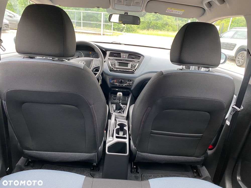 Hyundai i20 1.2 Classic Plus - 23