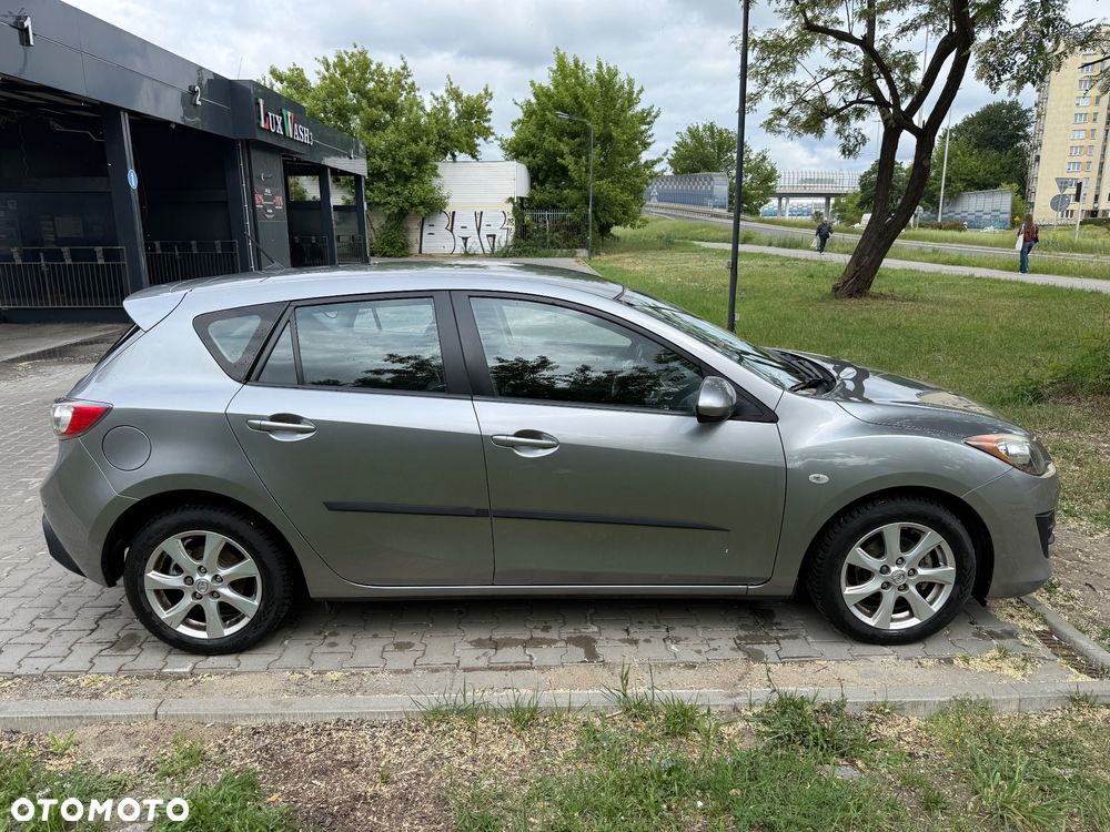 Mazda 3 1.6 Exclusive - 4