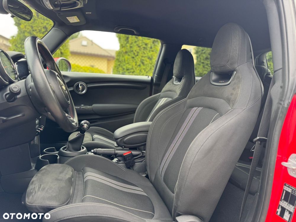 MINI ONE John Cooper Works Trim - 7