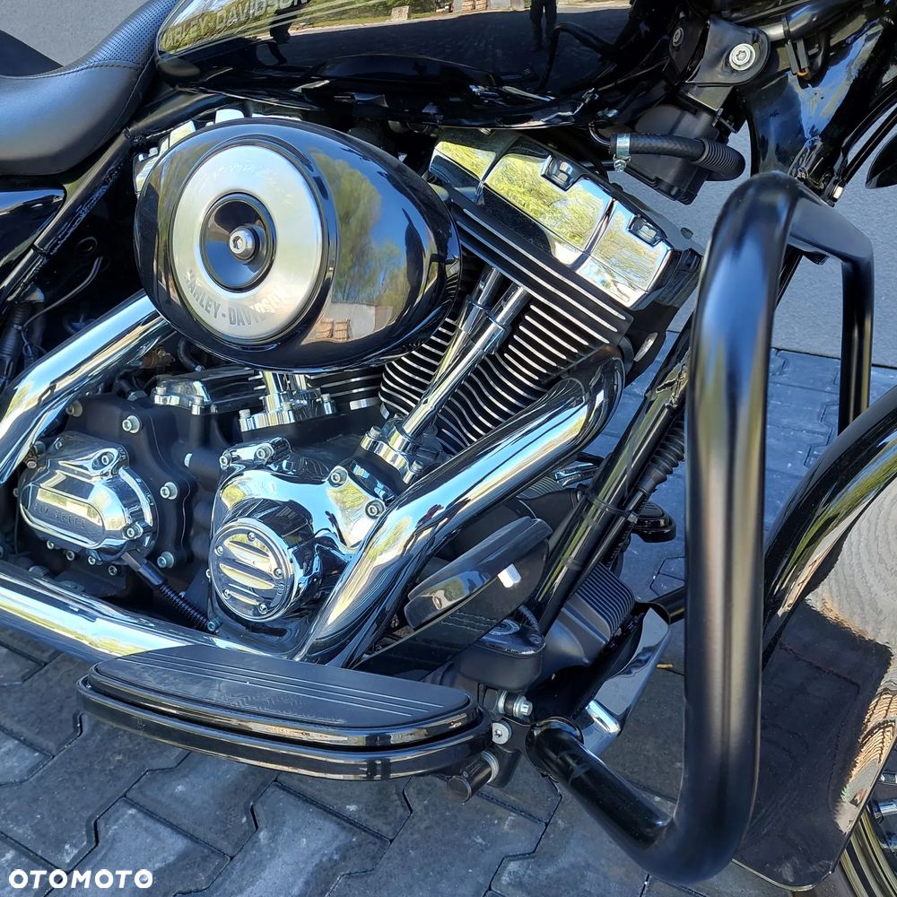 Harley-Davidson FLHXS Special - 4