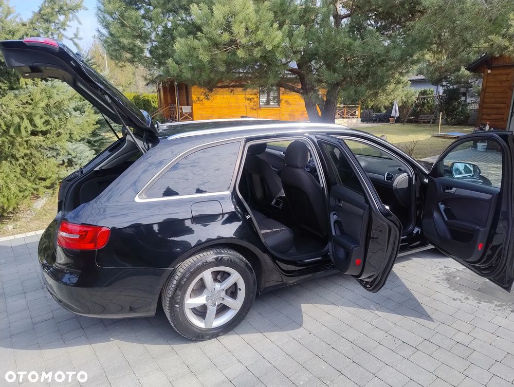 Audi A4 Avant - 16