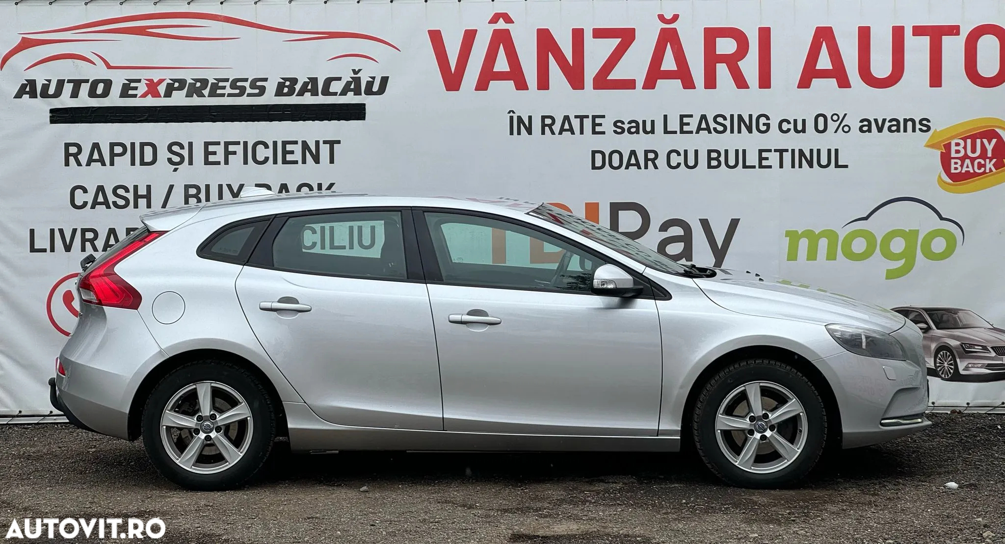 Volvo V40 D2 - 21