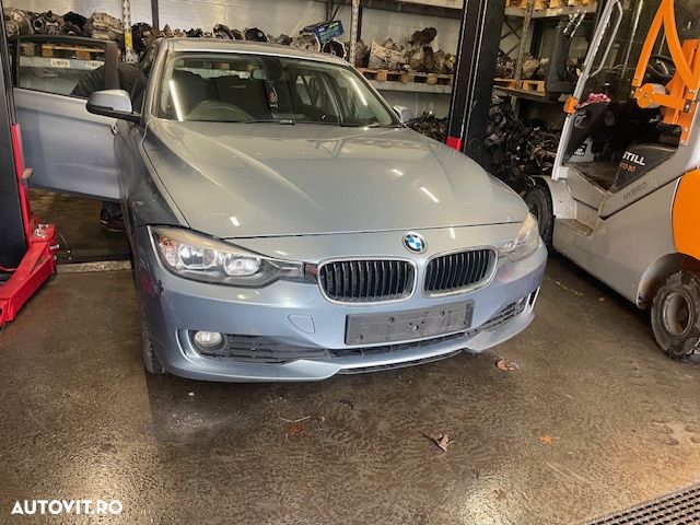 Dezmembrez BMW 320 model F30 an 2013 N47D20C Euro5 184cp - 4
