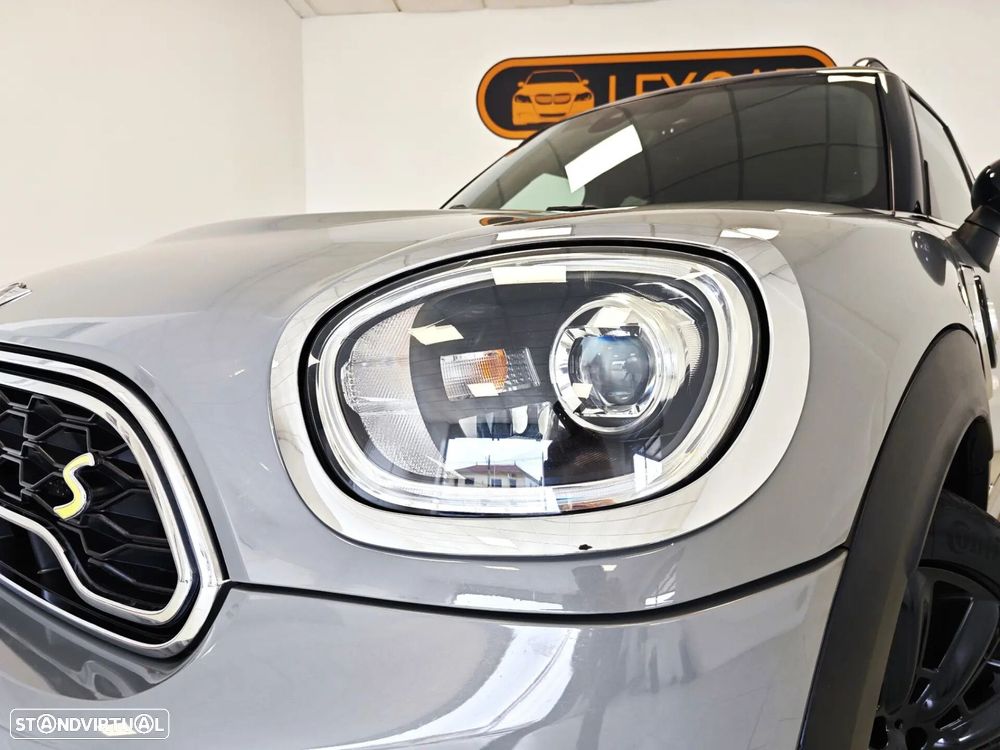 MINI Countryman Cooper SE ALL4 Auto - 18