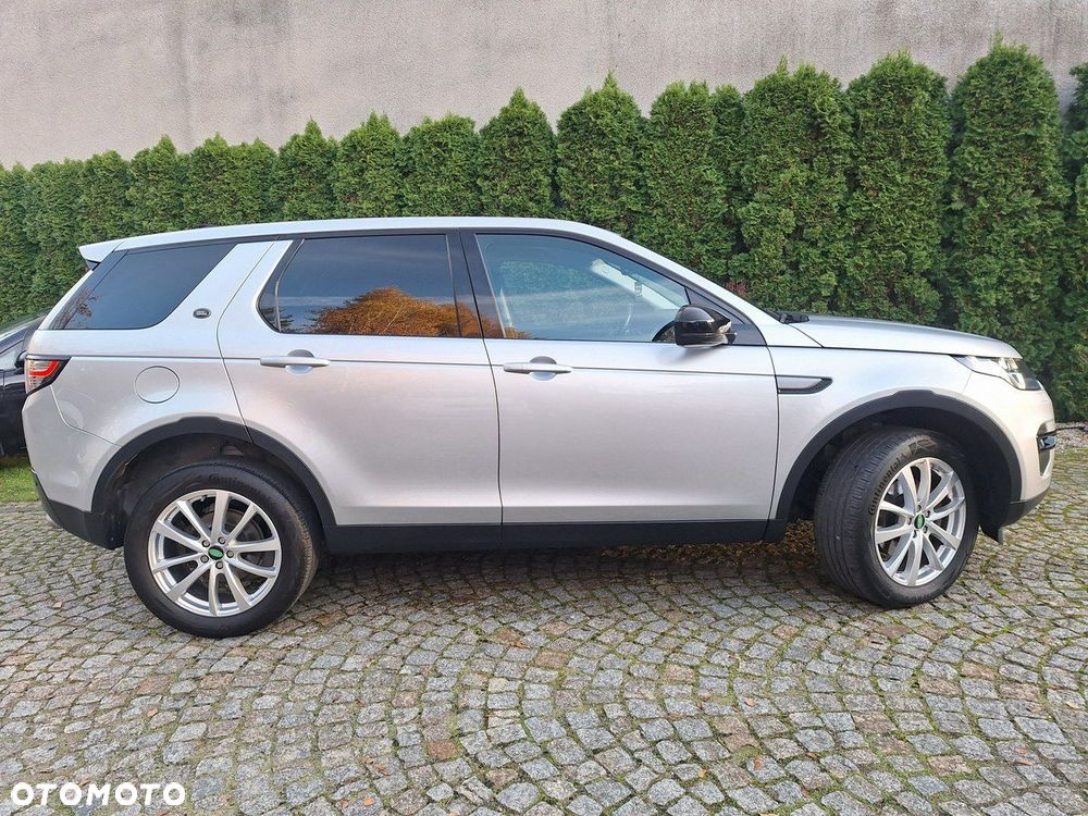 Land Rover Discovery Sport 2.0 TD4 HSE - 6