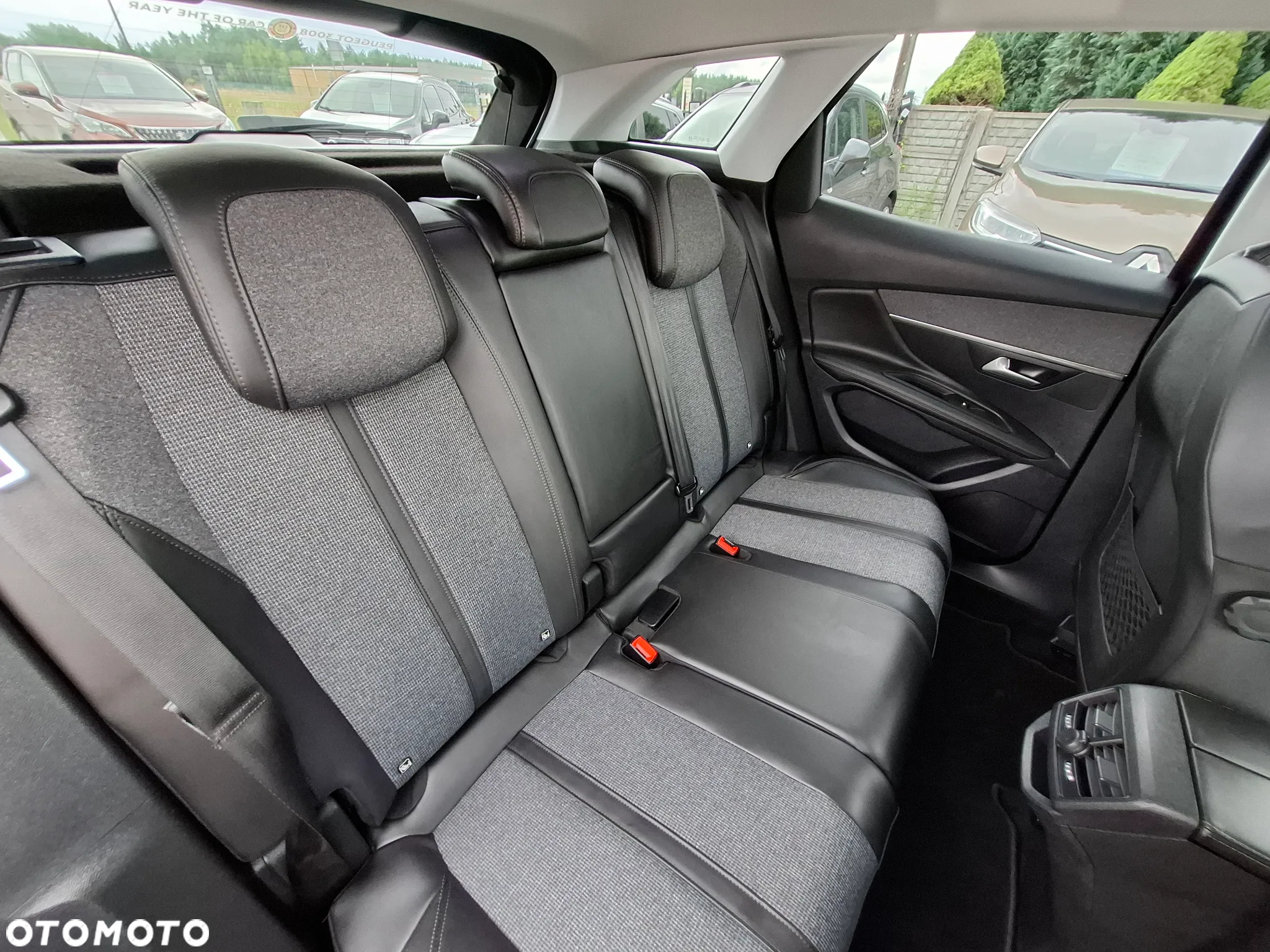 Peugeot 3008 1.6 THP Allure S&S EAT6 - 15