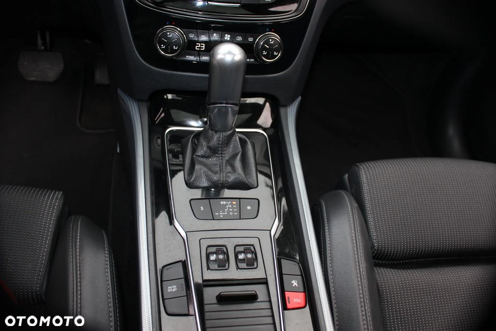 Peugeot 508 BlueHDi 120 EAT6 Stop&Start Allure - 10