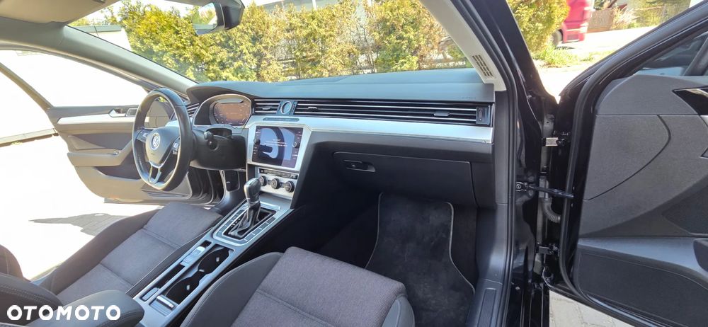 Volkswagen Passat Variant 2.0 TDI EVO Business DSG - 36