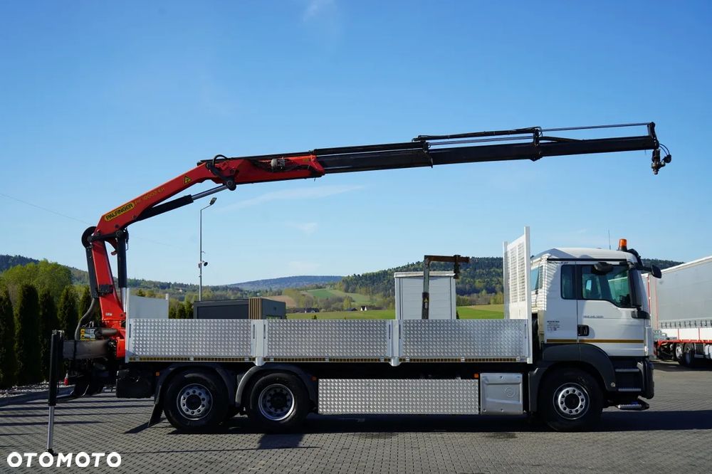 MAN TGS 26.320 /  SKRZYNIOWY 6.6 M + HDS PALFINGER PK 18002-EH B / MAX UDŹWIG: 6 000 KG / WIDŁY DO PALET / STEROWANIE RADIOWE / ROTATOR / MOCNA PODŁOGA - 7