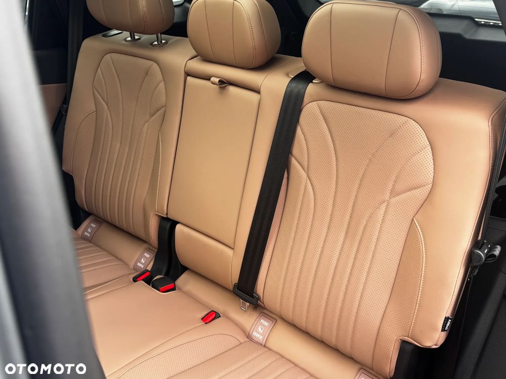 Chery Tiggo 9 - 21