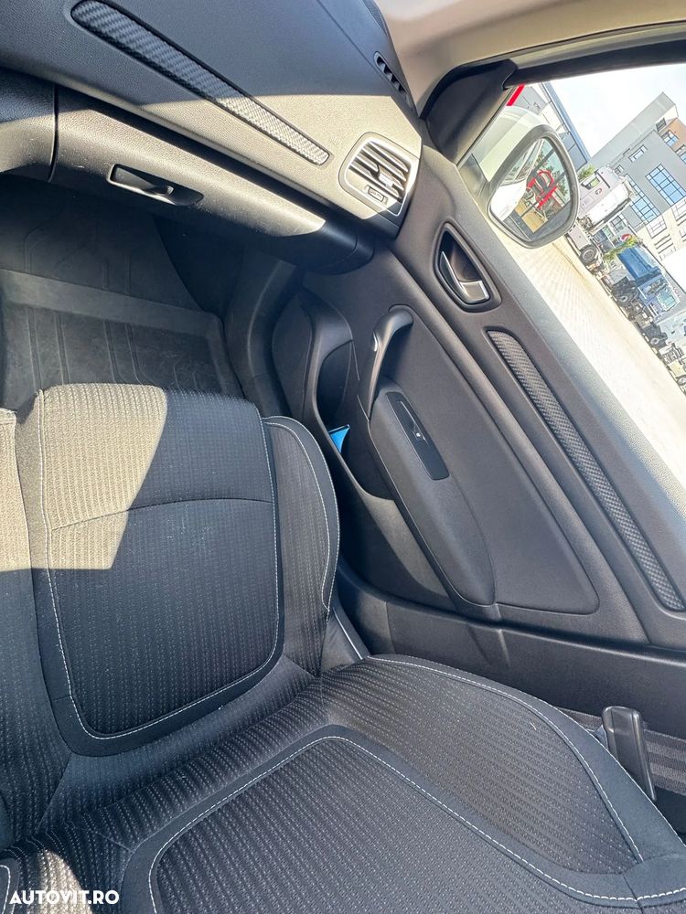 Renault Megane ENERGY dCi Intens - 15