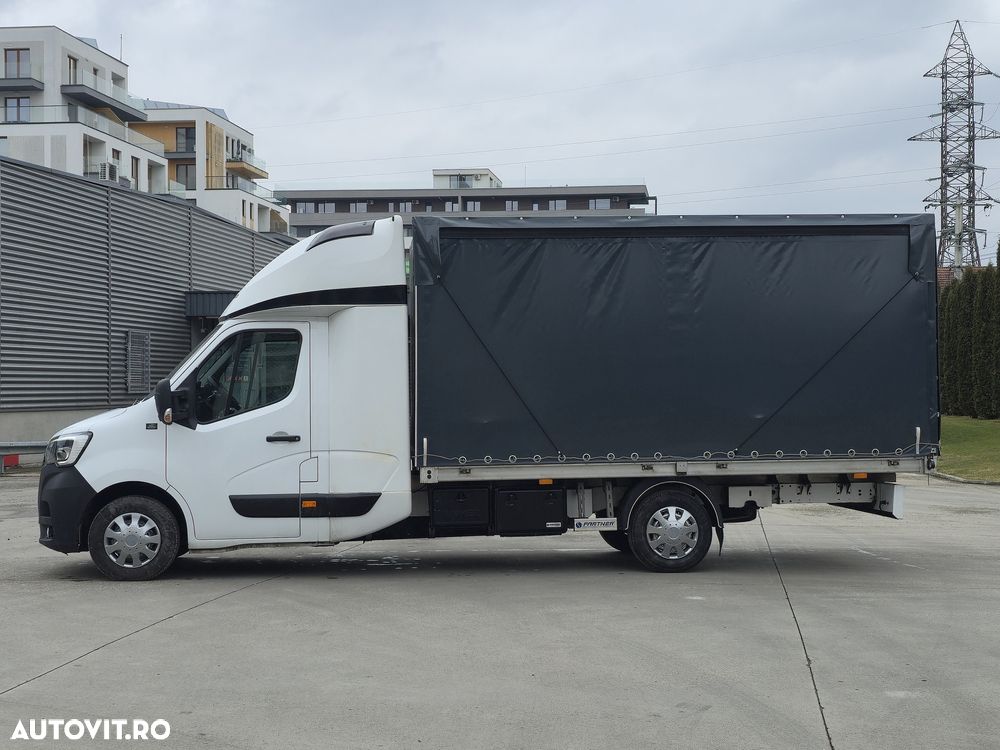 Renault Master - 18