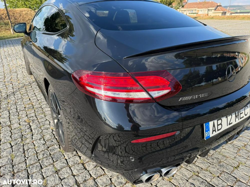 Mercedes-Benz C 43 AMG - 9