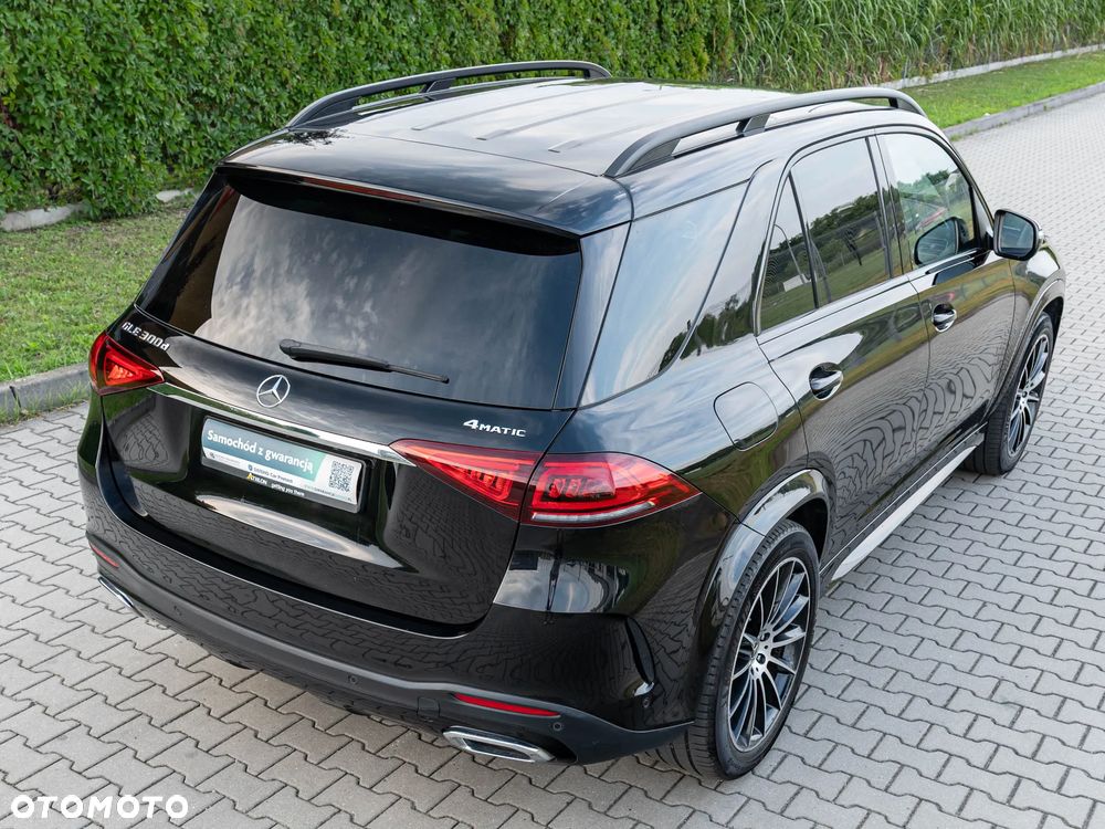 Mercedes-Benz GLE 300 d 4Matic 9G-TRONIC AMG Line - 10