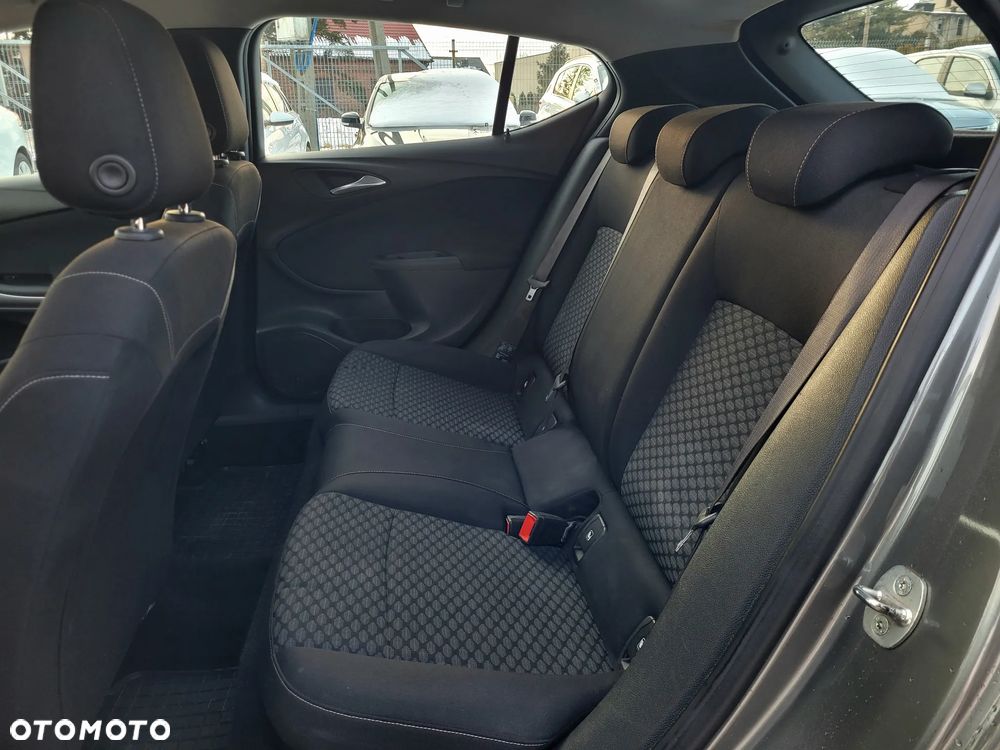 Opel Astra 1.4 T GPF Enjoy - 8