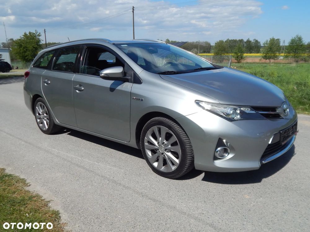 Toyota Auris - 5