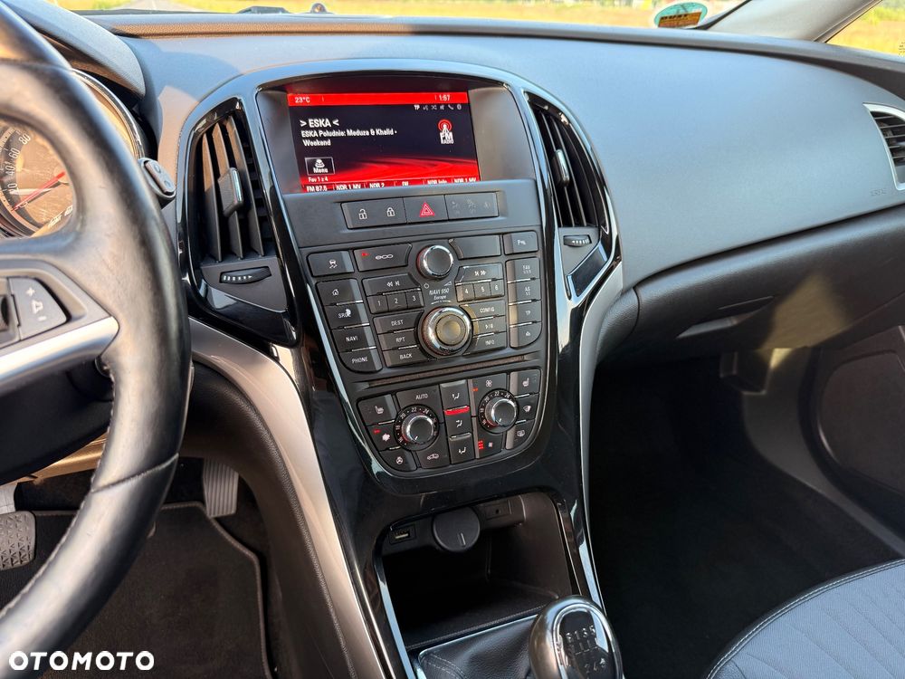 Opel Astra 2.0 CDTI DPF ecoFLEX SportsTourer Start/Stop Edition - 19