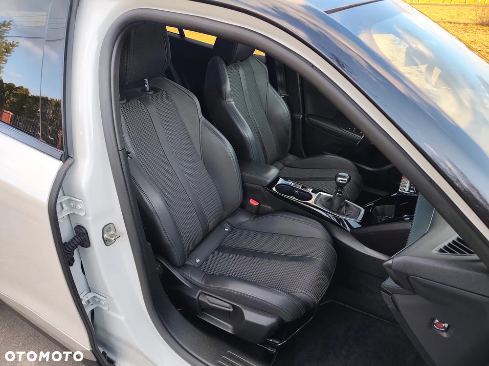 Peugeot 2008 1.5 BlueHDi GT S&S - 30