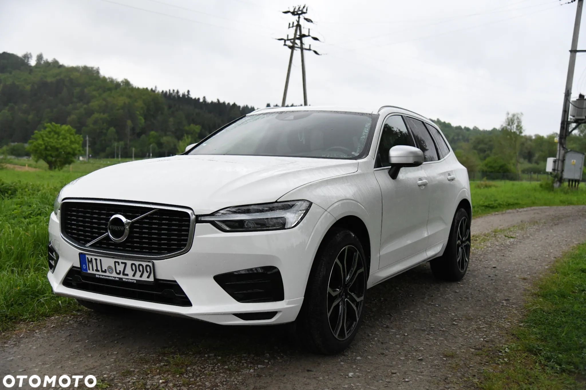 Volvo XC 60 D4 AWD R-Design - 1