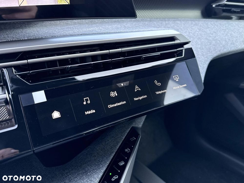 Peugeot 3008 1.6 PHEV 195 GT E-DCS7 - 38