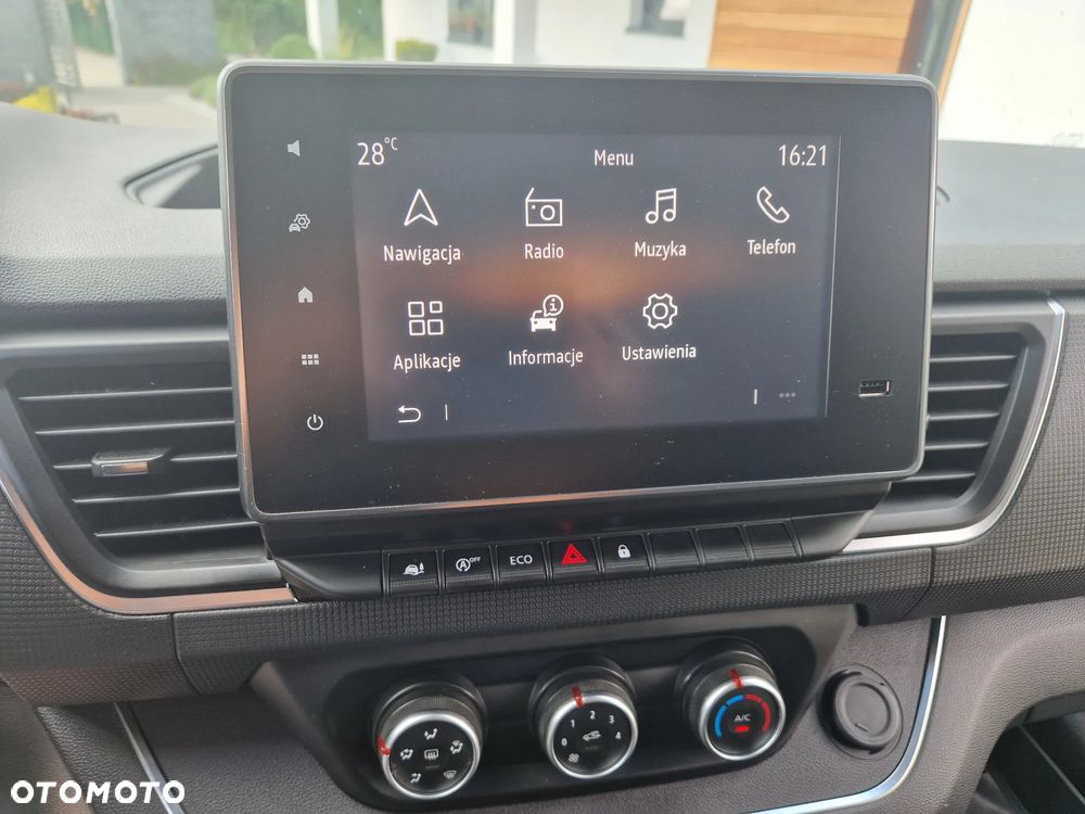 Renault Trafic - 18