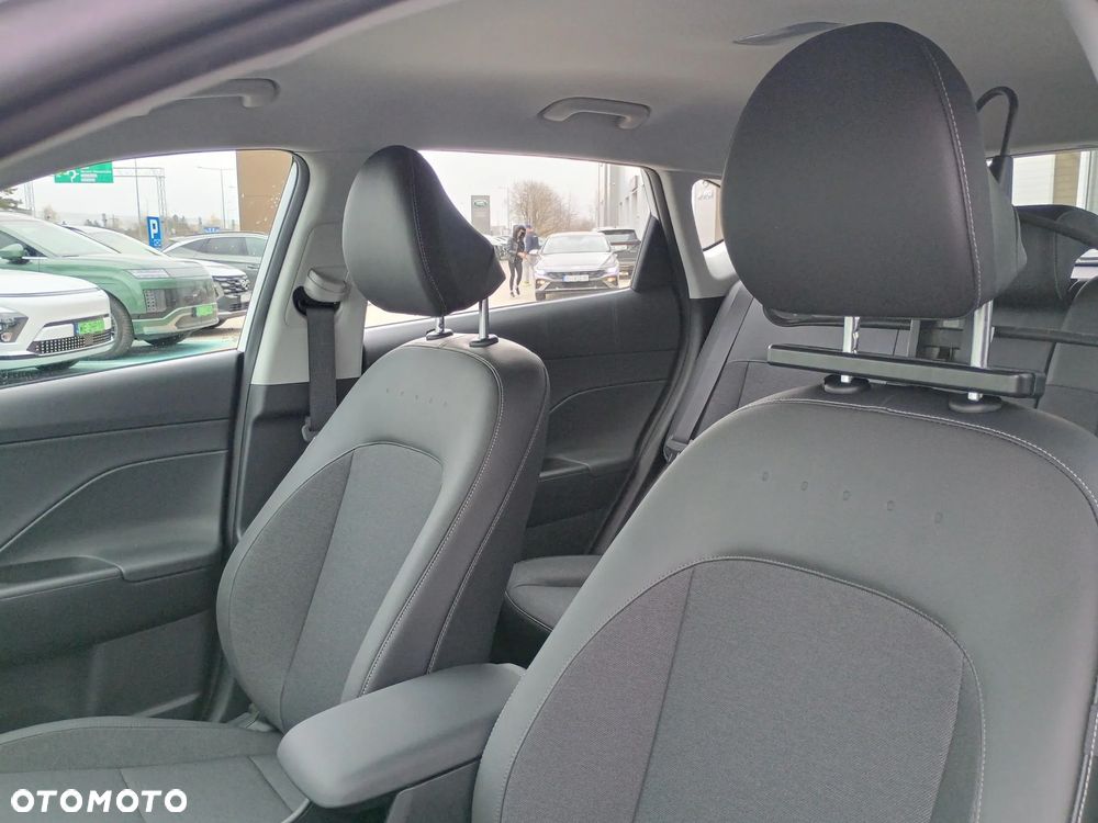 Hyundai Kona 1.6 T-GDI Executive - 11