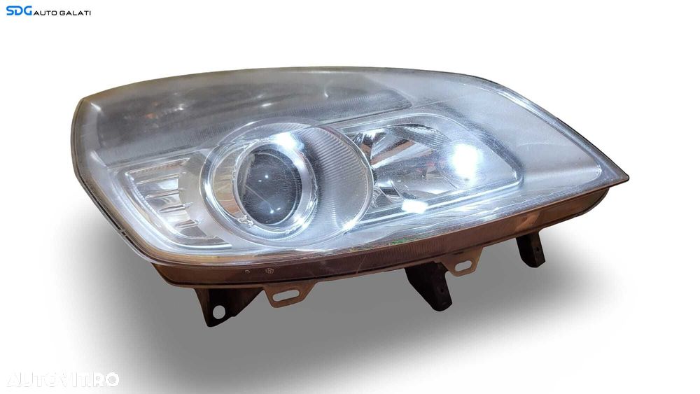 Far Dreapta cu Lupa EUROPA Renault Scenic 2 2003 - 2009 [LS0226] - 2