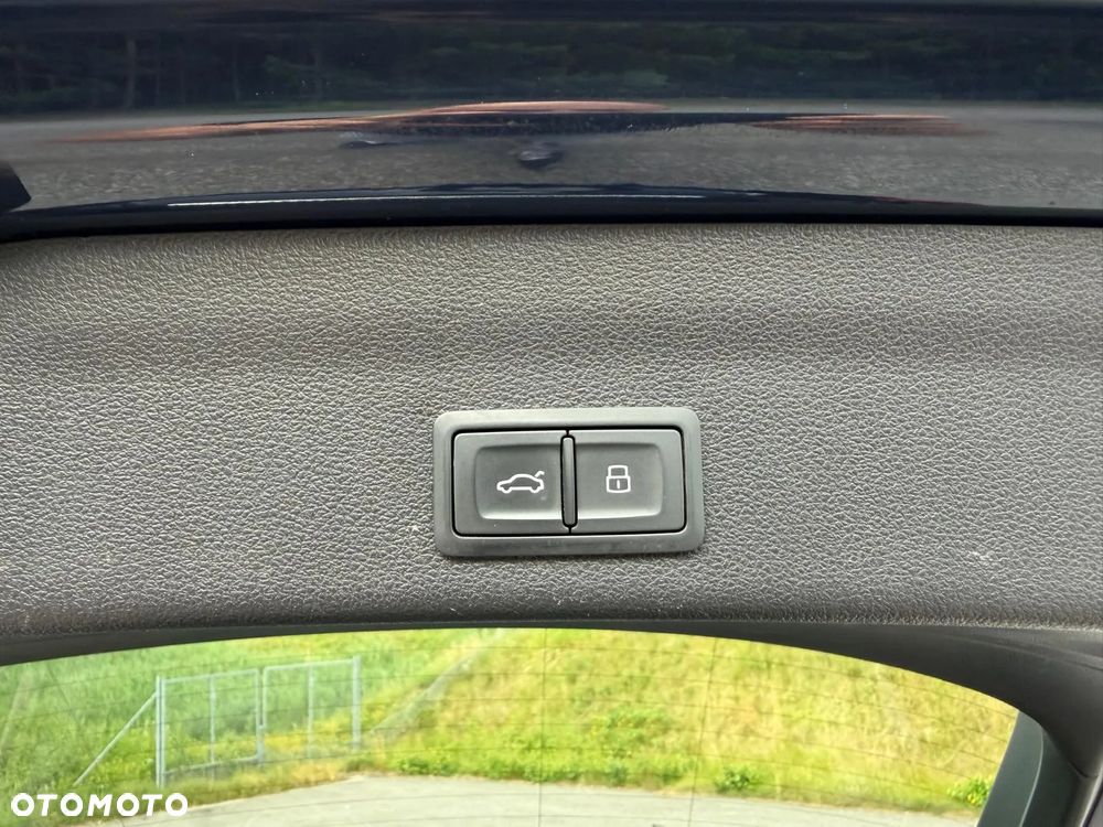 Audi A6 Avant 55 TFSI quattro S tronic sport - 29