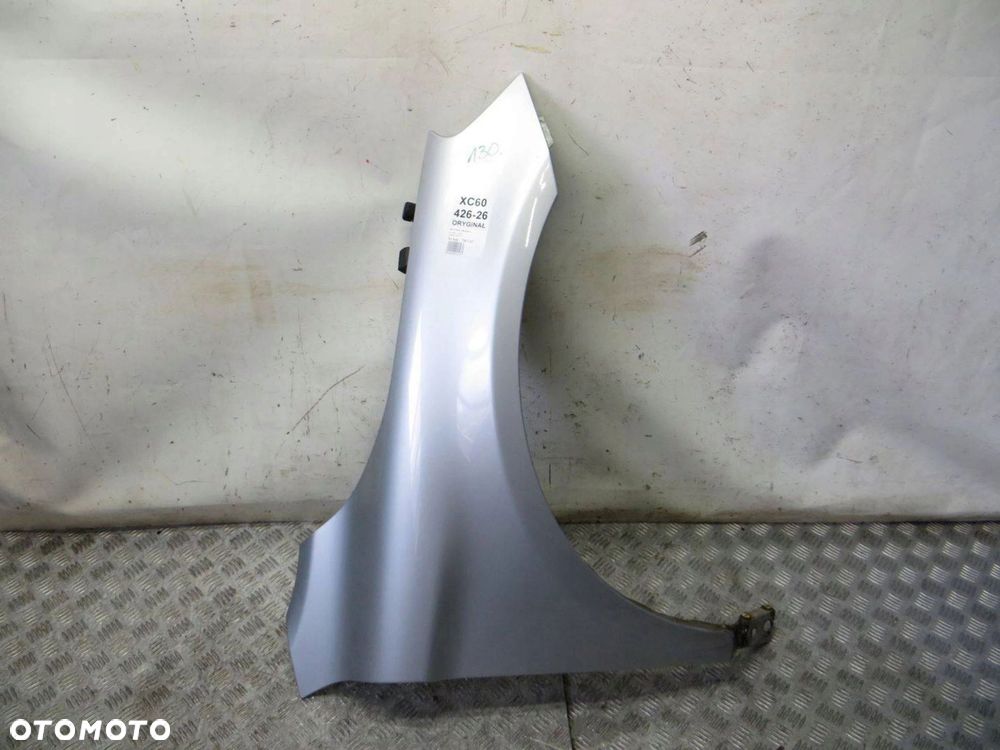 VOLVO XC60 BŁOTNIK PRAWY PRZÓD 426- 08- - 1