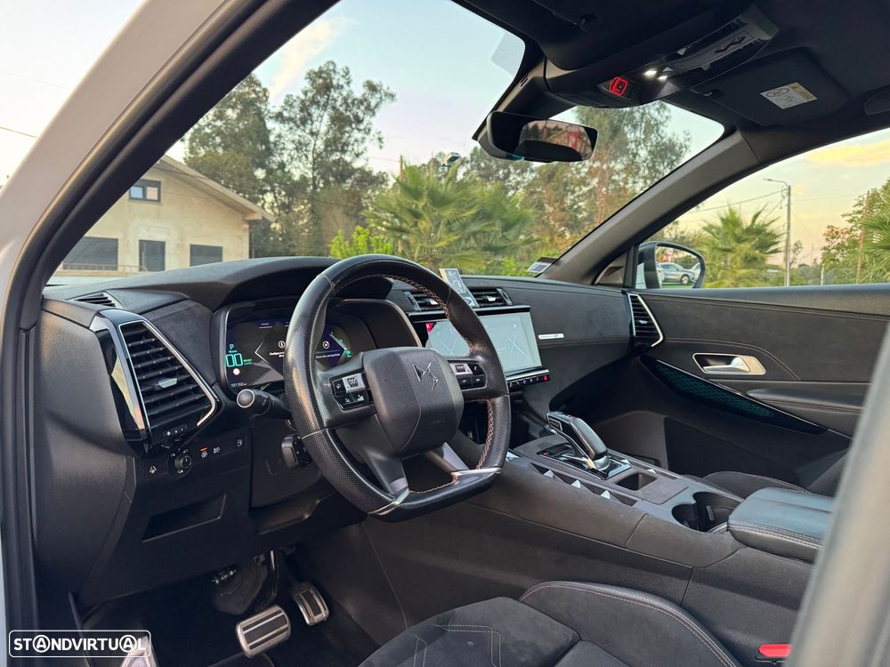DS DS7 Crossback E-Tense Performance Line+ EAT8 - 43