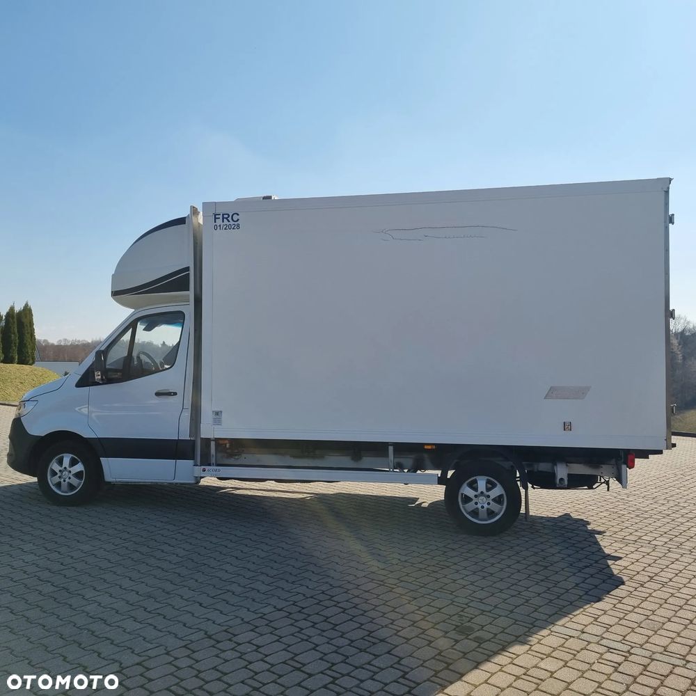 Mercedes-Benz Sprinter - 7
