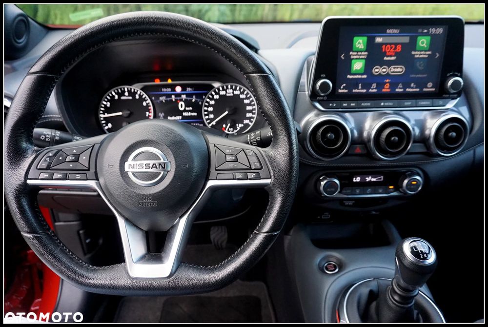 Nissan Juke DIG-T 117 N-Connecta - 17