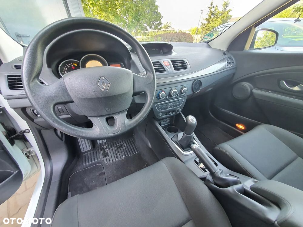Renault Megane 1.6 16V Expression - 12