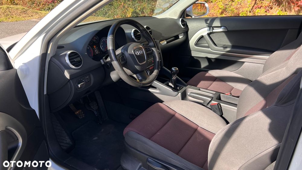 Audi A3 ver-1-4-tfsi-ambiente - 9