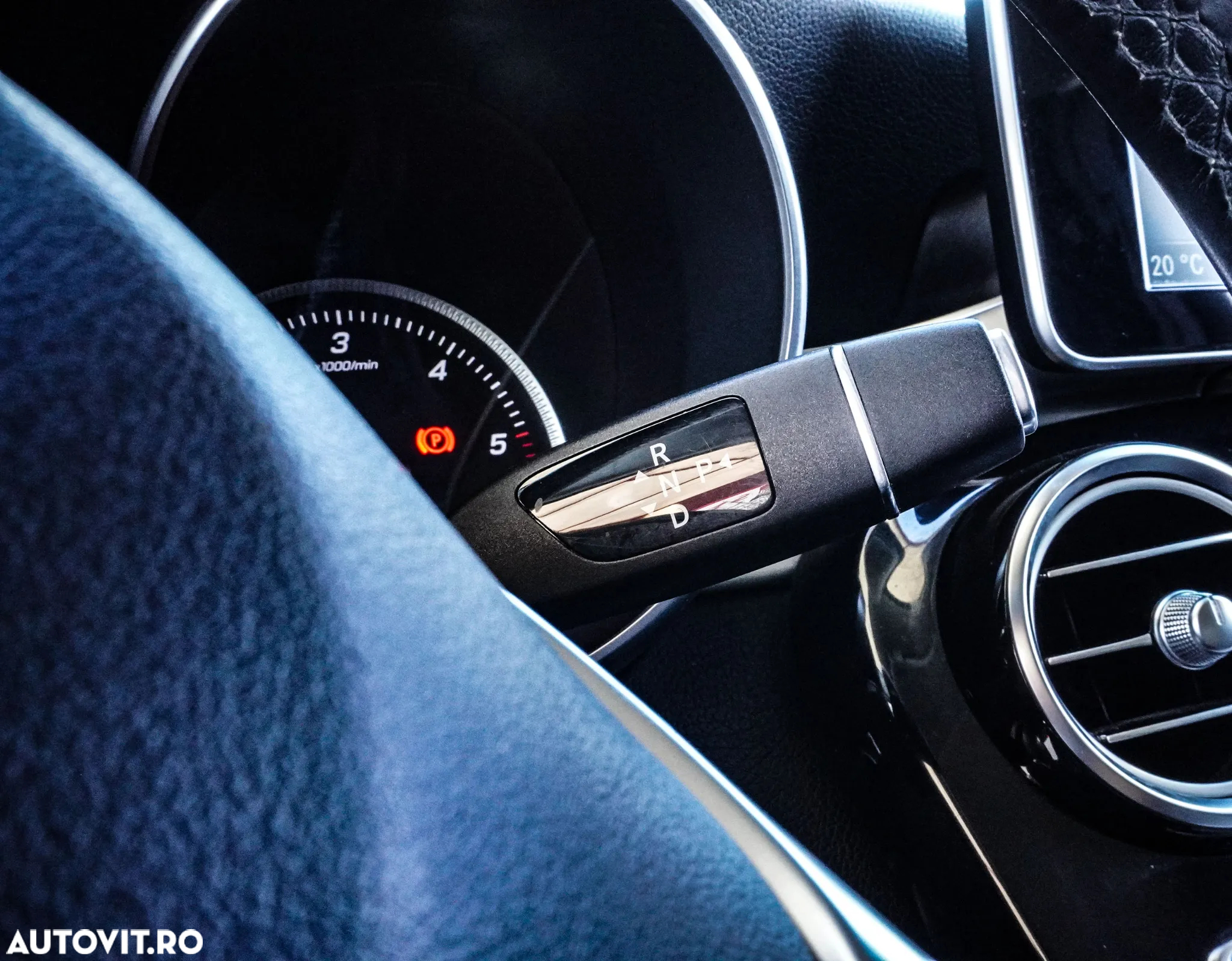 Mercedes-Benz GLC 250 d 4MATIC - 30
